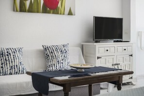 TV