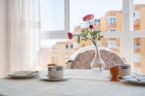 Dining - Apartment 'Bloque 78' with Sea View, Shared Pool and Wi-Fi (Torrox)