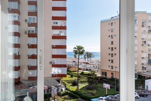 Interior - Apartment 'Estudio 03 -09' with Sea View, Wi-Fi and Air Conditioning (Torrox)