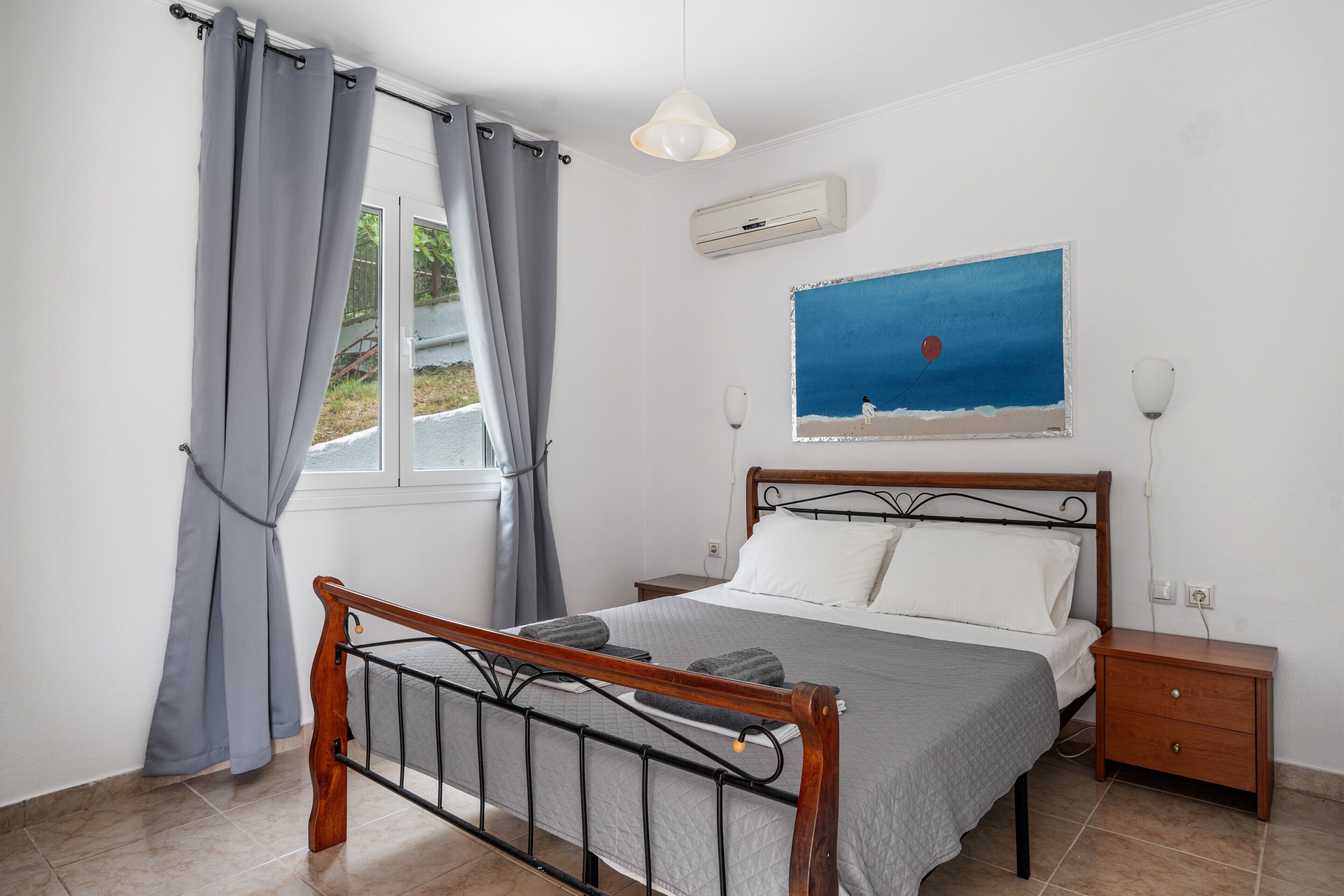 1 habitación, tabla de planchar con plancha, wifi gratis y ropa de cama 