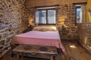 2 chambres, Wi-Fi gratuit, draps fournis