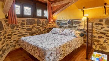 1 dormitori, wifi gratuïta i roba de llit