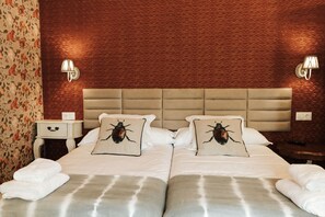 5 bedrooms, iron/ironing board, free WiFi, bed sheets - Country House 'Real 110mas2' with Mountain View, Private Garden and Wi-Fi (MATAMOROSA)