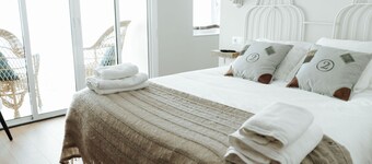 Landhuis 'Real 110mas2' met uitzicht op de bergen, privétuin en WiFi