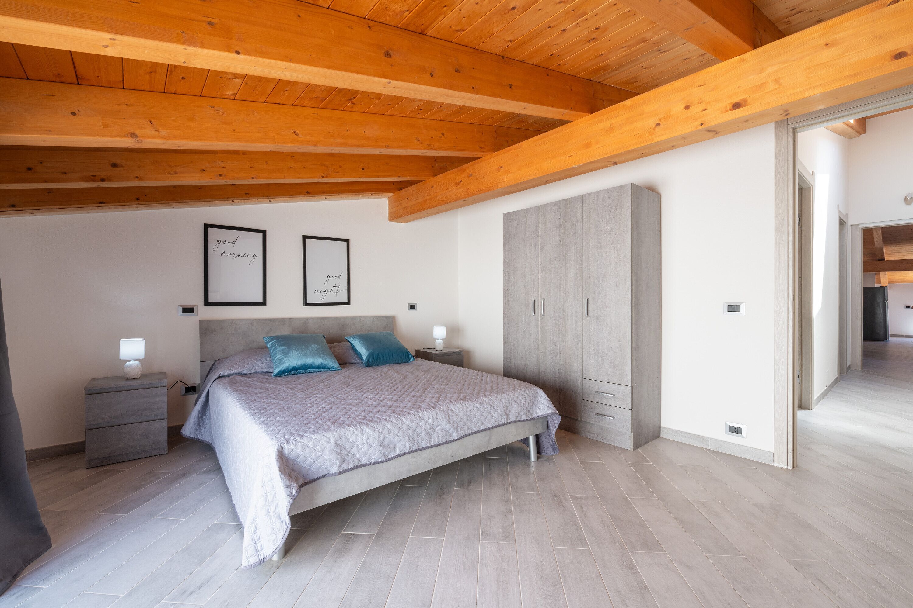 3 Schlafzimmer, kostenloses WLAN, Bettwäsche