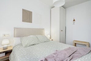 2 Schlafzimmer, Bügeleisen/Bügelbrett, WLAN, Bettwäsche