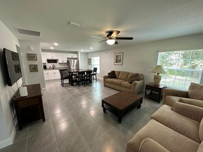 Smart TV - NEW 3 bedroom 2 bath near WEC  (Ocala)