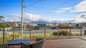 Rumah Basic, pemandangan gunung | Teras/patio