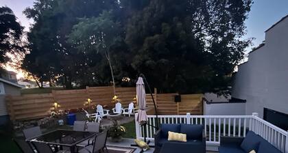 Family-Friendly Retreat near Manistee Riverwalk - dogs allowed