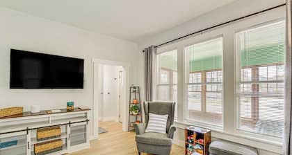 Family-Friendly Retreat near Manistee Riverwalk - dogs allowed