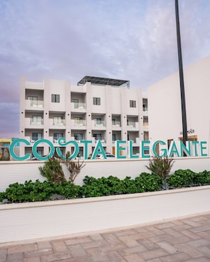 Exterior - Costa Elegante Hotel & Suites (Puerto Peñasco)