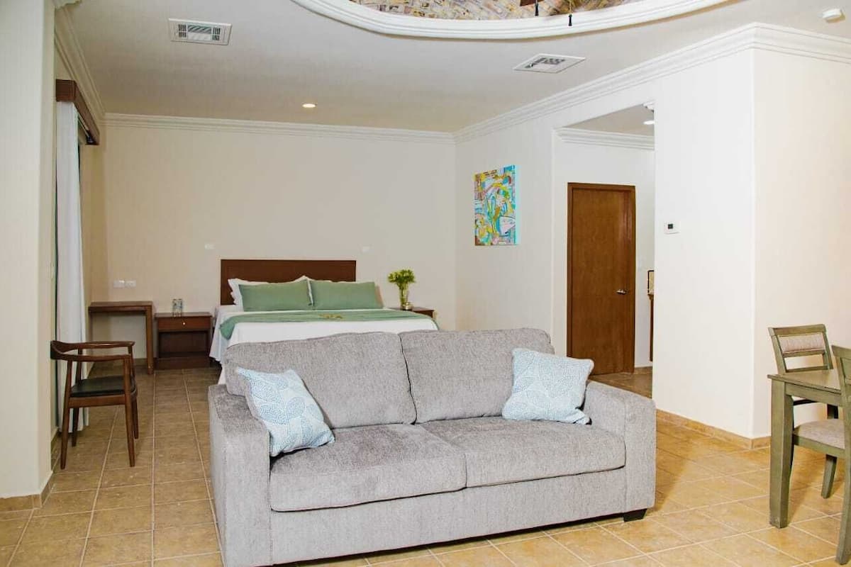 Suite Studio Supérieure, 1 trÚs grand lit et 1 canapé-lit, vue océan