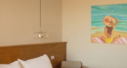 Costa Elegante Hotel & Suites