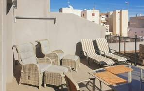 Outdoor dining - Beautiful apartment in Torrevieja (Torrevieja)