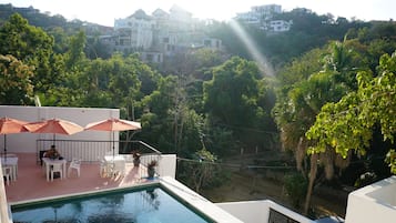Outdoor pool, pool umbrellas