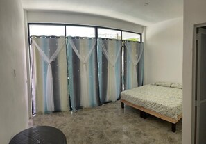 Studio Suite Junior, 1 Tempat Tidur King, pemandangan gurun | Wi-Fi gratis
