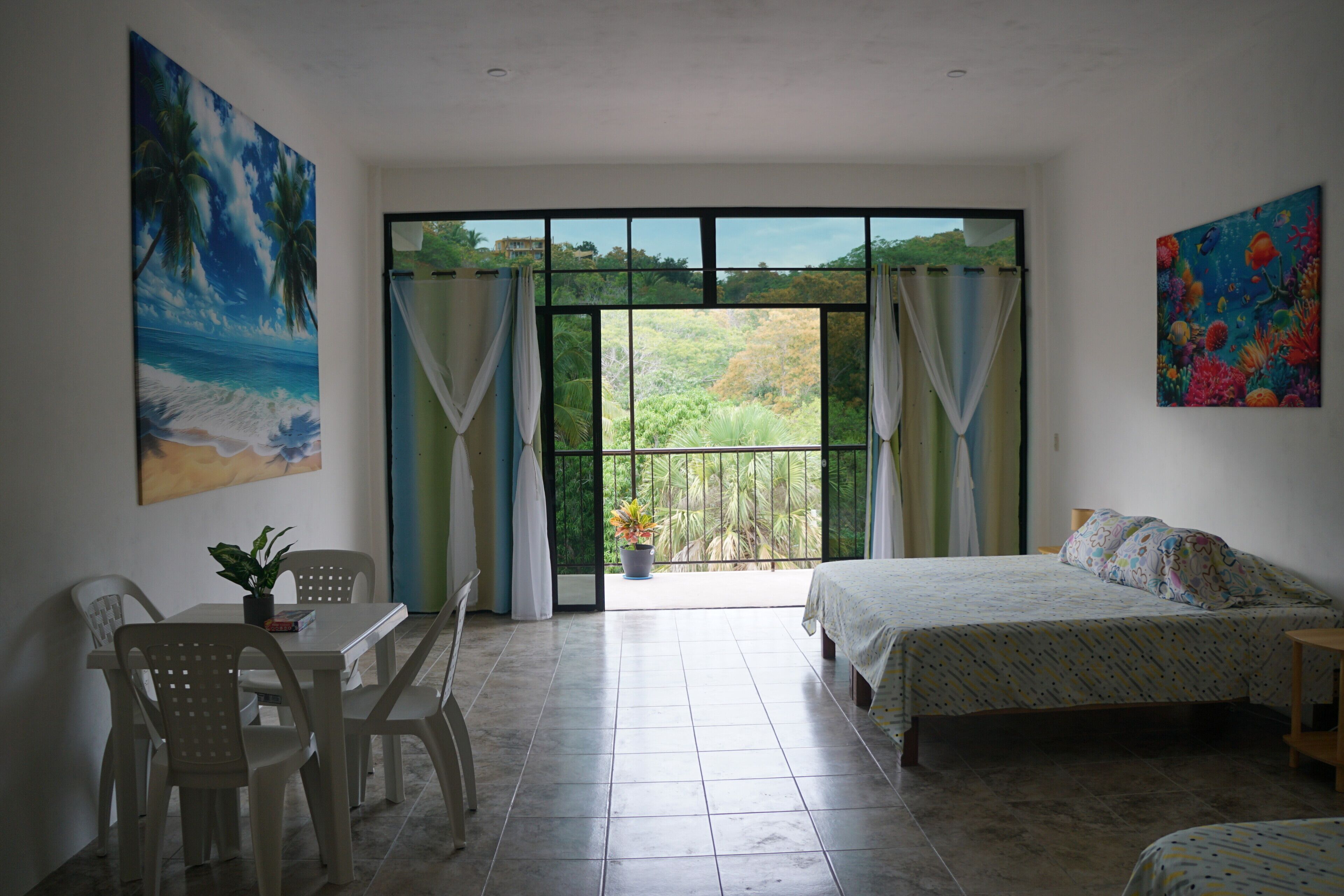 Habitación cuádruple básica, varias camas, no fumadores, vistas al desierto | Wifi gratis