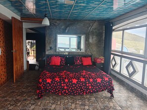 家庭平房, 陽台, 山景 | 浴室