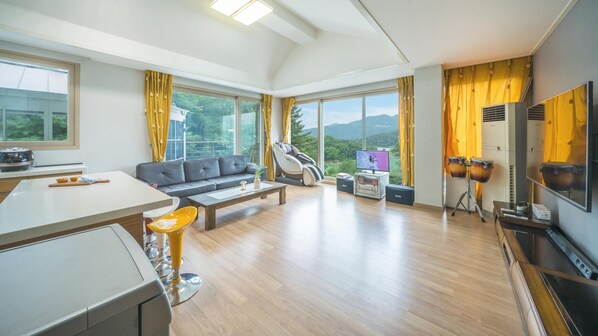 Basic Room, 2 Bedrooms (C_301) - Gapyeong Yeonkkocchosu Pet Pension (Gapyeong)