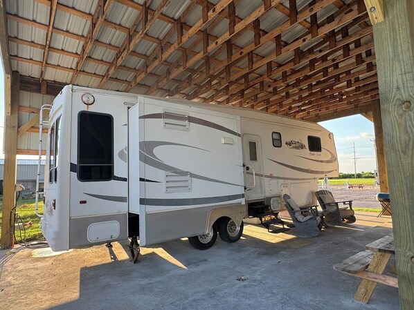 Imagen sin descripción, 1 de 15, botón