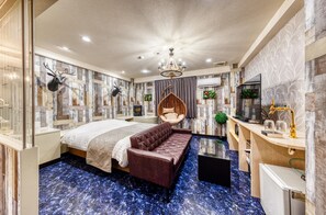Standard Room | Desk, free WiFi