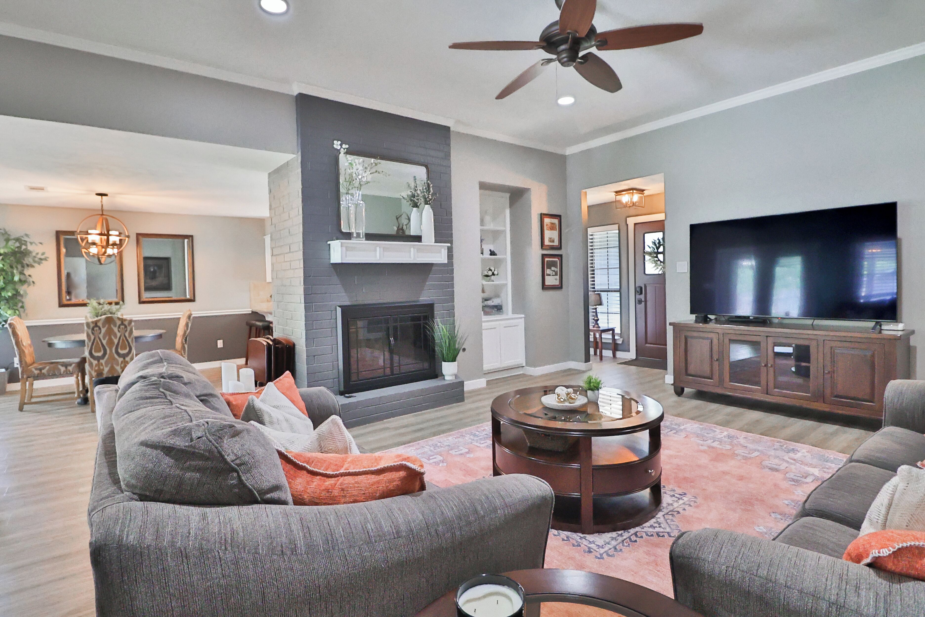 Smart TV, fireplace, DVD player, books