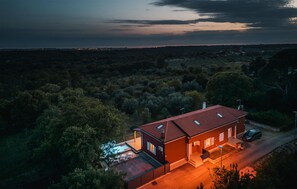 Exterior - Gorgeous home in Saini (Saini)