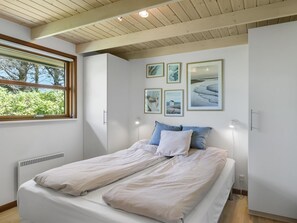 4 bedrooms, WiFi