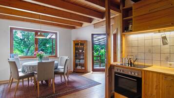 Kühlschrank, Ofen, Herdplatte, Geschirrspüler