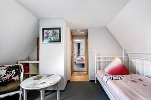 3 soverom, wi-fi (inkludert) og sengetøy