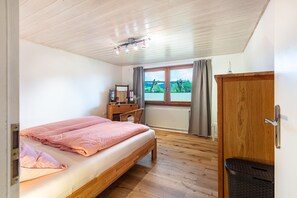 2 soverom, wi-fi (inkludert) og sengetøy