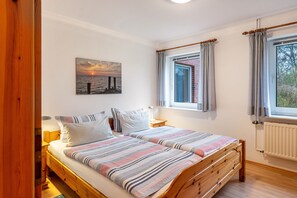 2 camere, ferro/asse da stiro, Wi-Fi gratuito, lenzuola