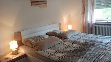 3 habitaciones, tabla de planchar con plancha y wifi gratis