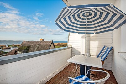 Apartment 'Typ A Zweiter Stock' with Lake View, Shared Terrace and Wi-Fi