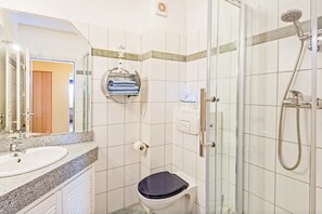 Een douche, een haardroger