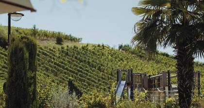 Ferienwohnung 'Ferienwohnung Spätburgunder' mit Gemeinschaftspool, Gemeinschaftsgarten und WLAN