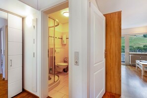 Bruser, hårtørrer, håndklæder