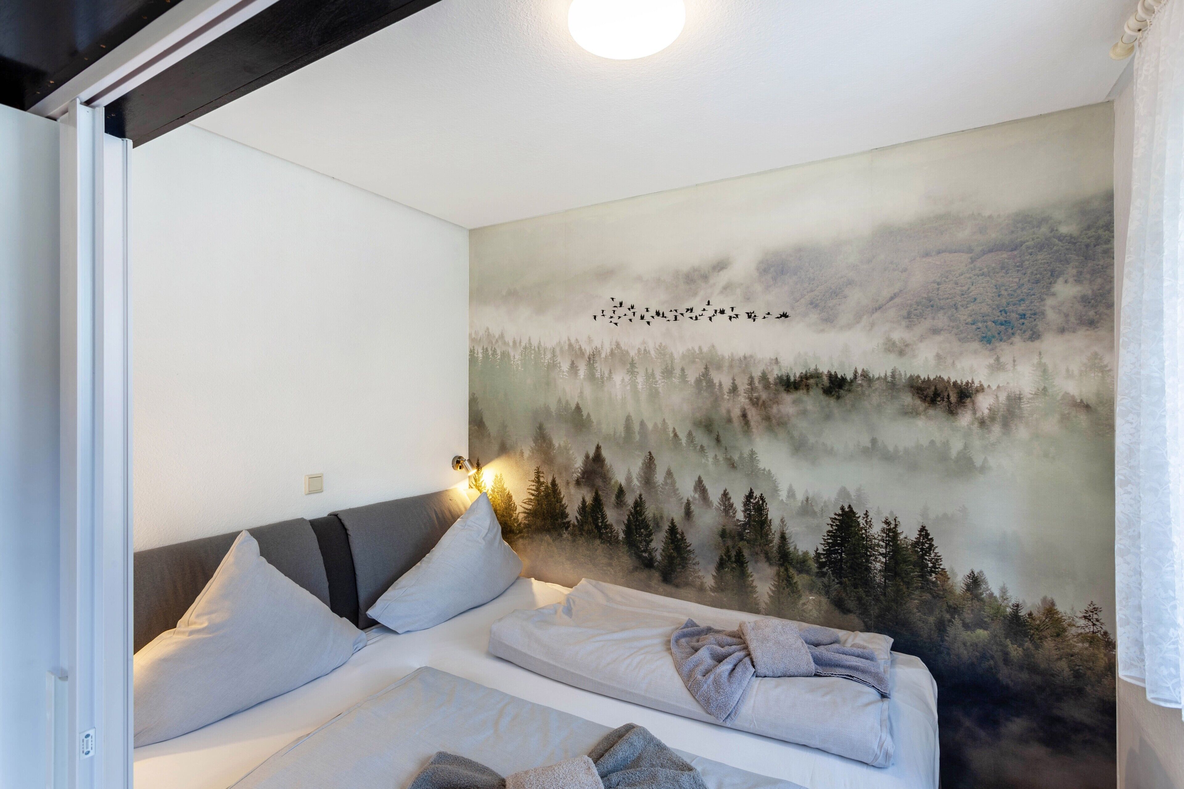 2 habitaciones, tabla de planchar con plancha y wifi gratis 