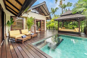 คอมฟอร์ทวิลล่า, 3 ห้องนอน, สระว่ายน้ำส่วนตัว, วิวชายหาด | สระว่ายน้ำส่วนตัว