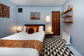 2 Schlafzimmer, Schreibtisch, Bügeleisen/Bügelbrett, WLAN