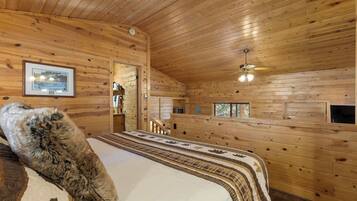 1 dormitorio, tabla de planchar con plancha, cuna de viaje y Internet