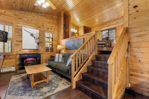 TV, lareira, escritórios