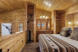 1 quarto, ferros/tábuas de passar roupa, berço de viagem