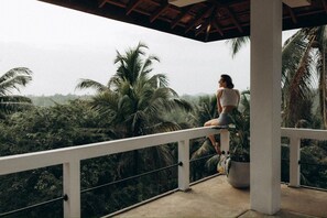 Exterior - Peacock Point - Whole Villa 2 Bedroom (Sleeps 4) (Ahangama)