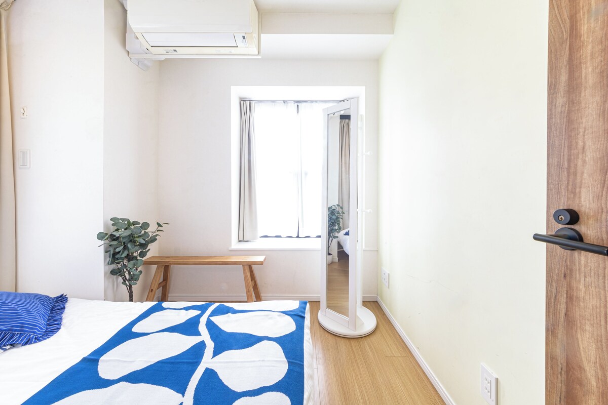 Apartment | WiFi (free), bed sheets