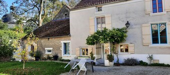 Belle Maison de Campagne en Bourgogne à 2 Heures de Paris