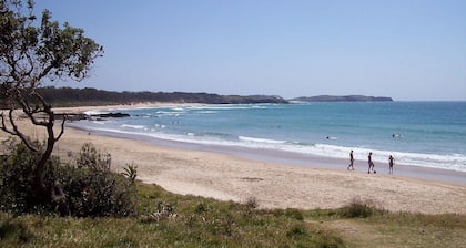 Family Friendly Emerald Beach Getaway