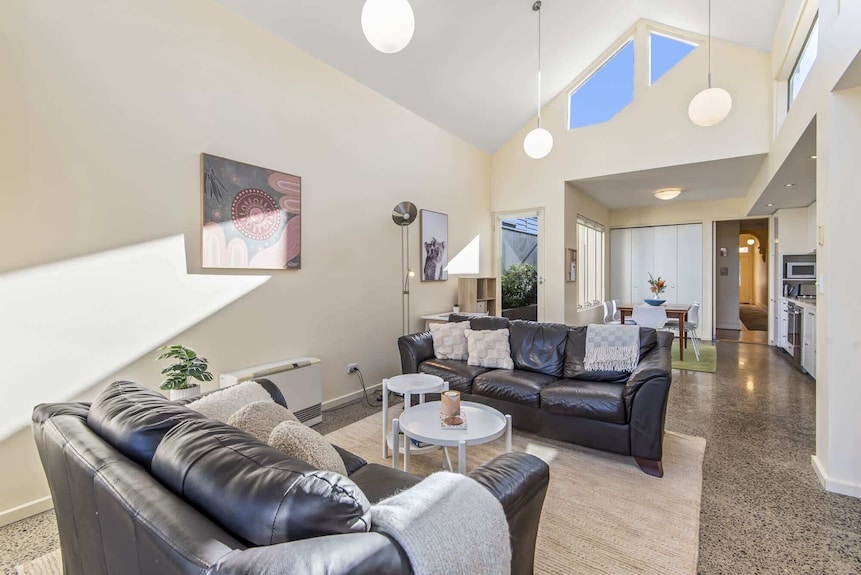 Gorgeous 2-bed Victorian Home In Artsy Suburb - Brunswick