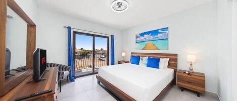 4 chambres, coffres-forts dans les chambres, fer et planche à repasser