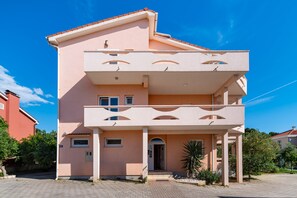 Exterior - BonVie Apartments in Center B3 (Novalja)